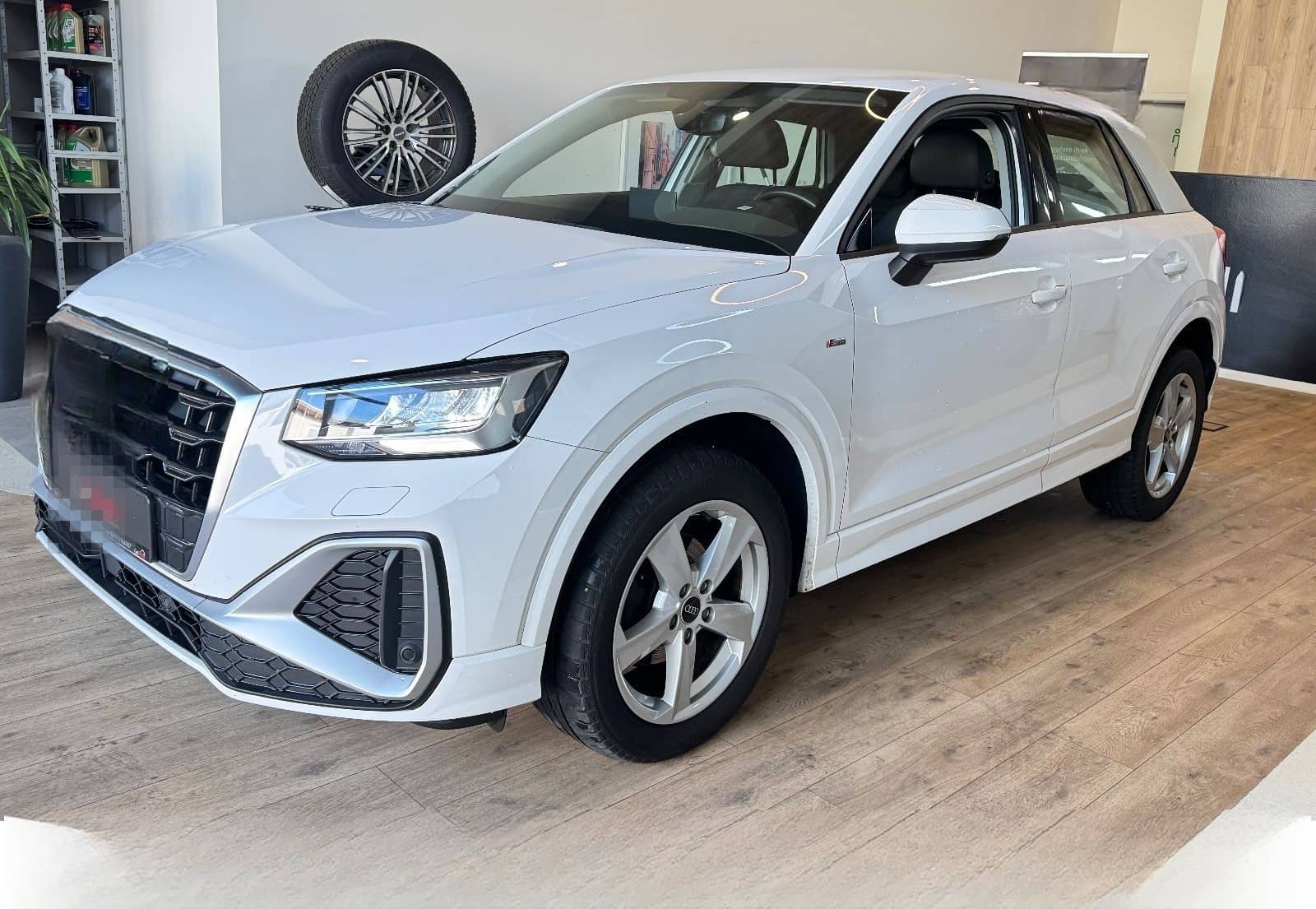 Audi Q2 30 TDI S line Kamera 8Fach foto 1