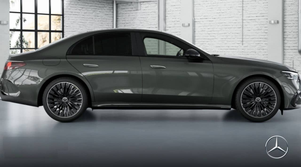 Mercedes-Benz E 450 d 4M AMG Sportpaket Night AMG 20" Headup foto 17