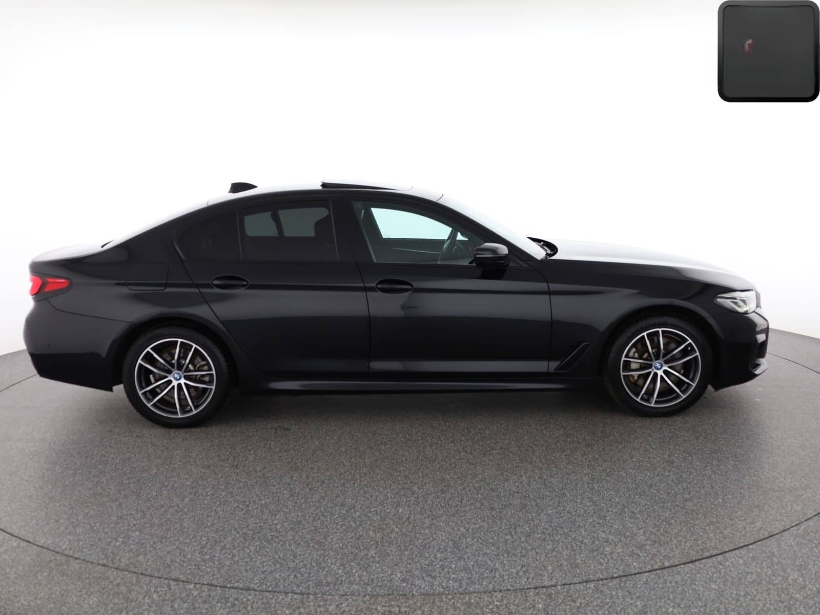 BMW 530 e xDrive M SPORT SHADOW HUD,KAMERA,HARMAN/K foto 6