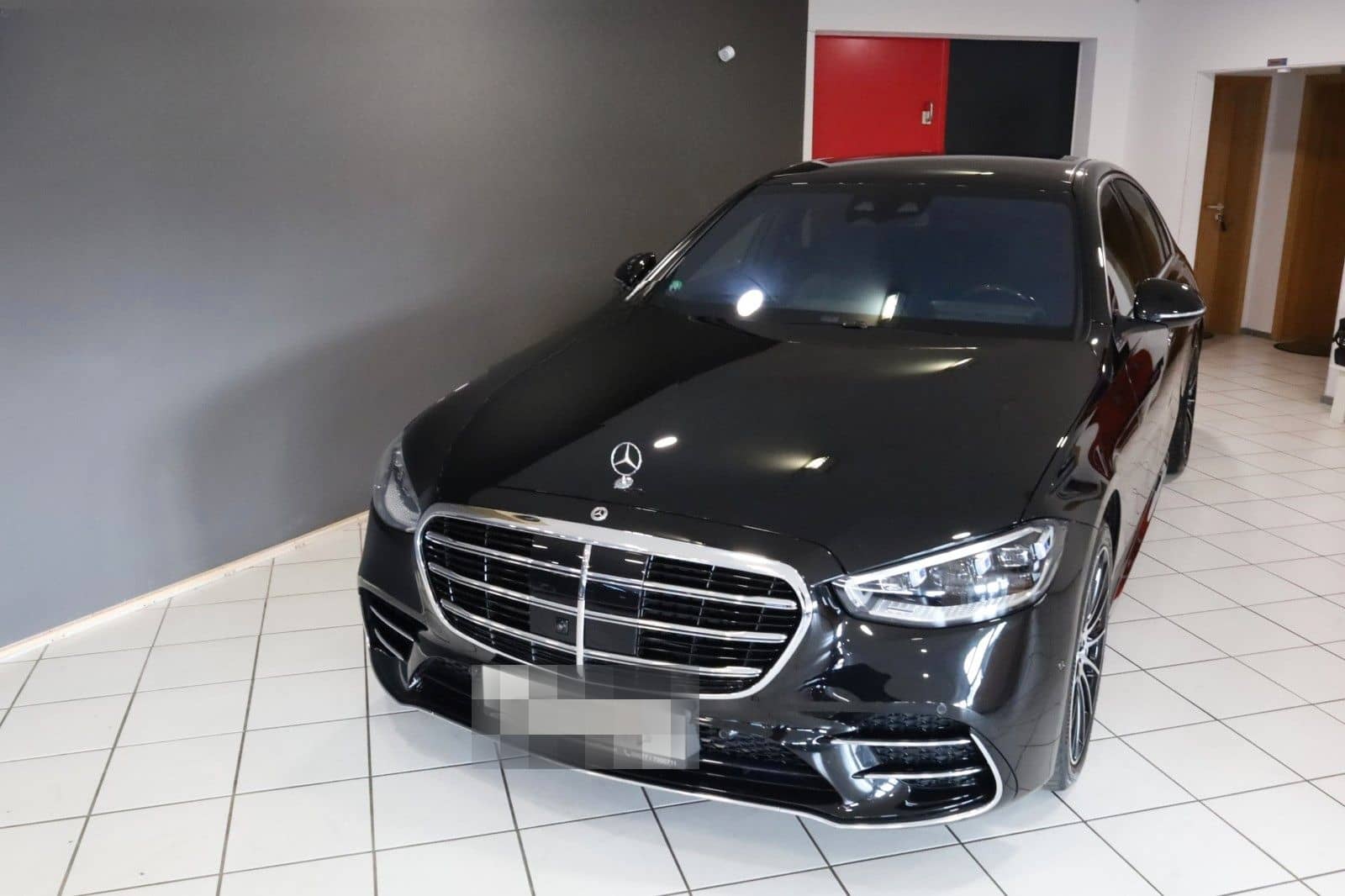 Mercedes-Benz S 350d 4Matic AMG-Line,LED,MBUX,Pano,360"HUD,ACC foto 1