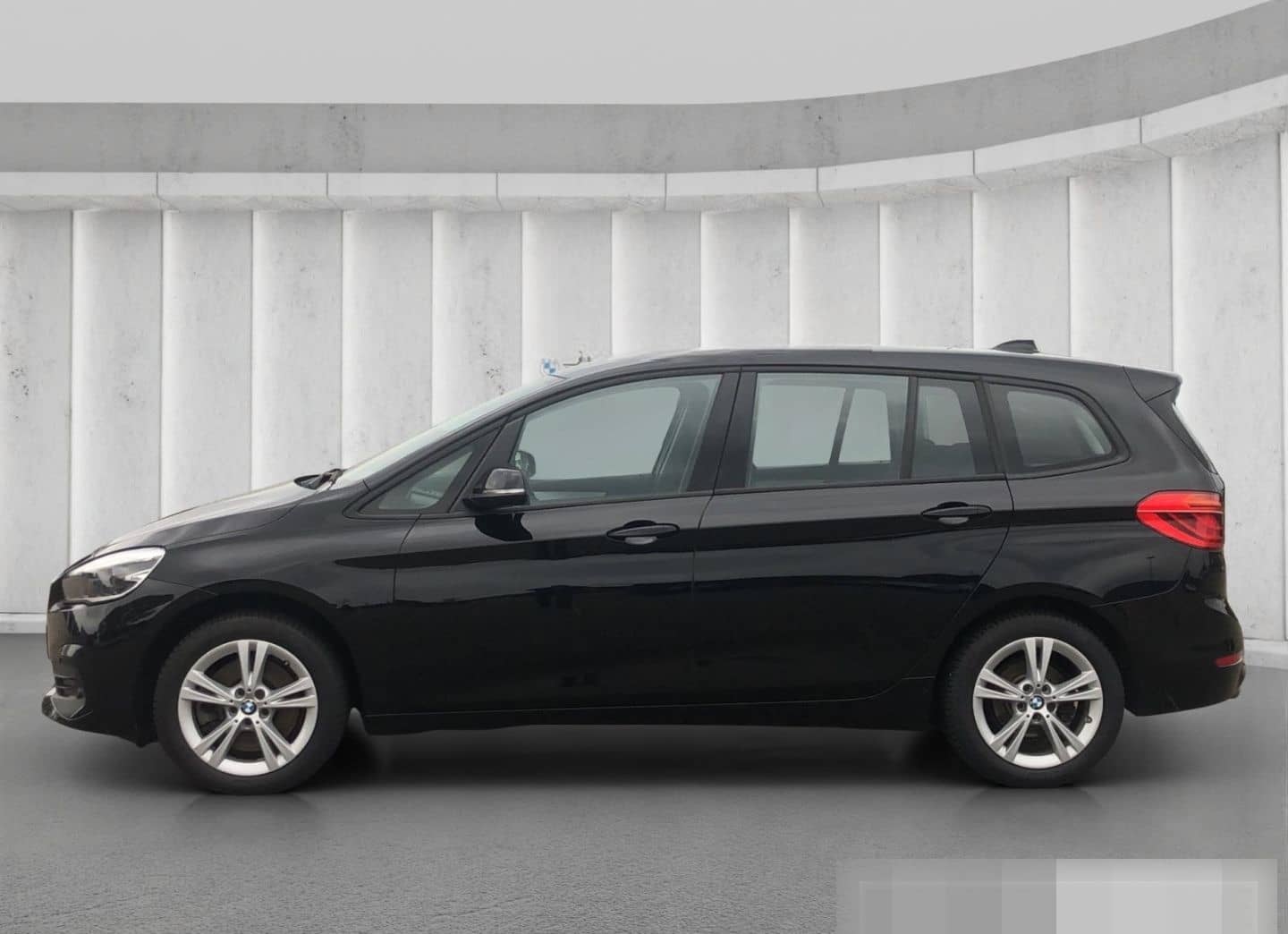 BMW 218 Gran Tourer d Advantage Navi LED El. Heckkla foto 3