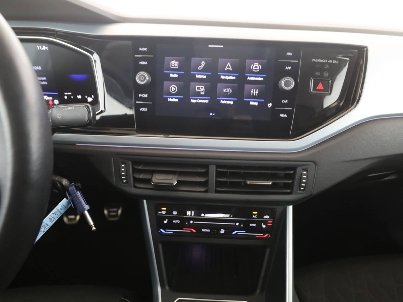 Volkswagen Polo 1.0 TSI Goal LED+PDC+SHZ+Navi+AppleCar foto 17