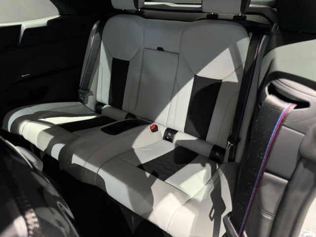 BMW M4 Competition Cabrio CARBON SITZE foto 10