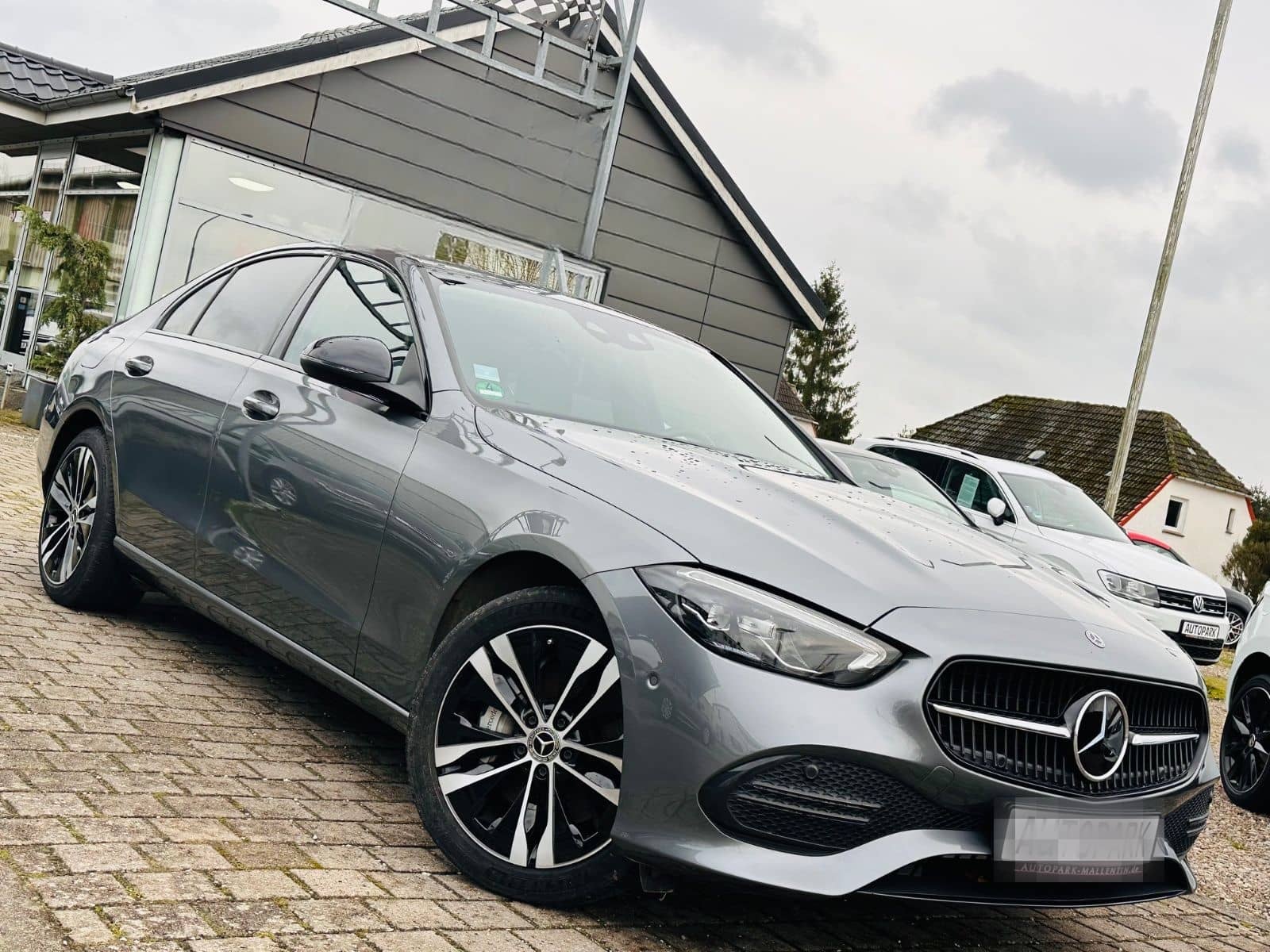 Mercedes-Benz C 300e Limousine Avantgarde*LED*NAVI*DISTRONIC*K foto 1