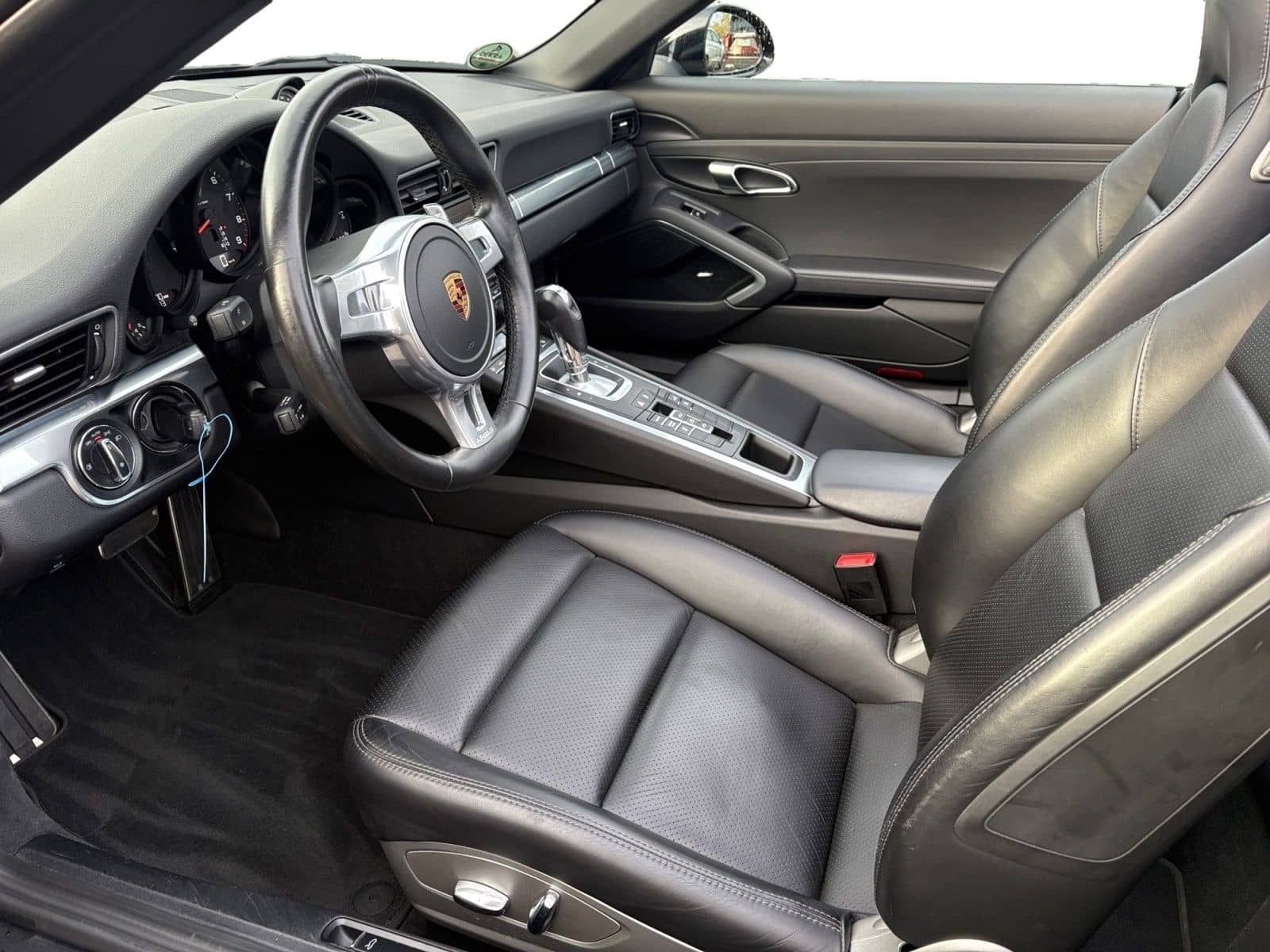 Porsche 911 Carrera Black Edition Cabrio Bose foto 10