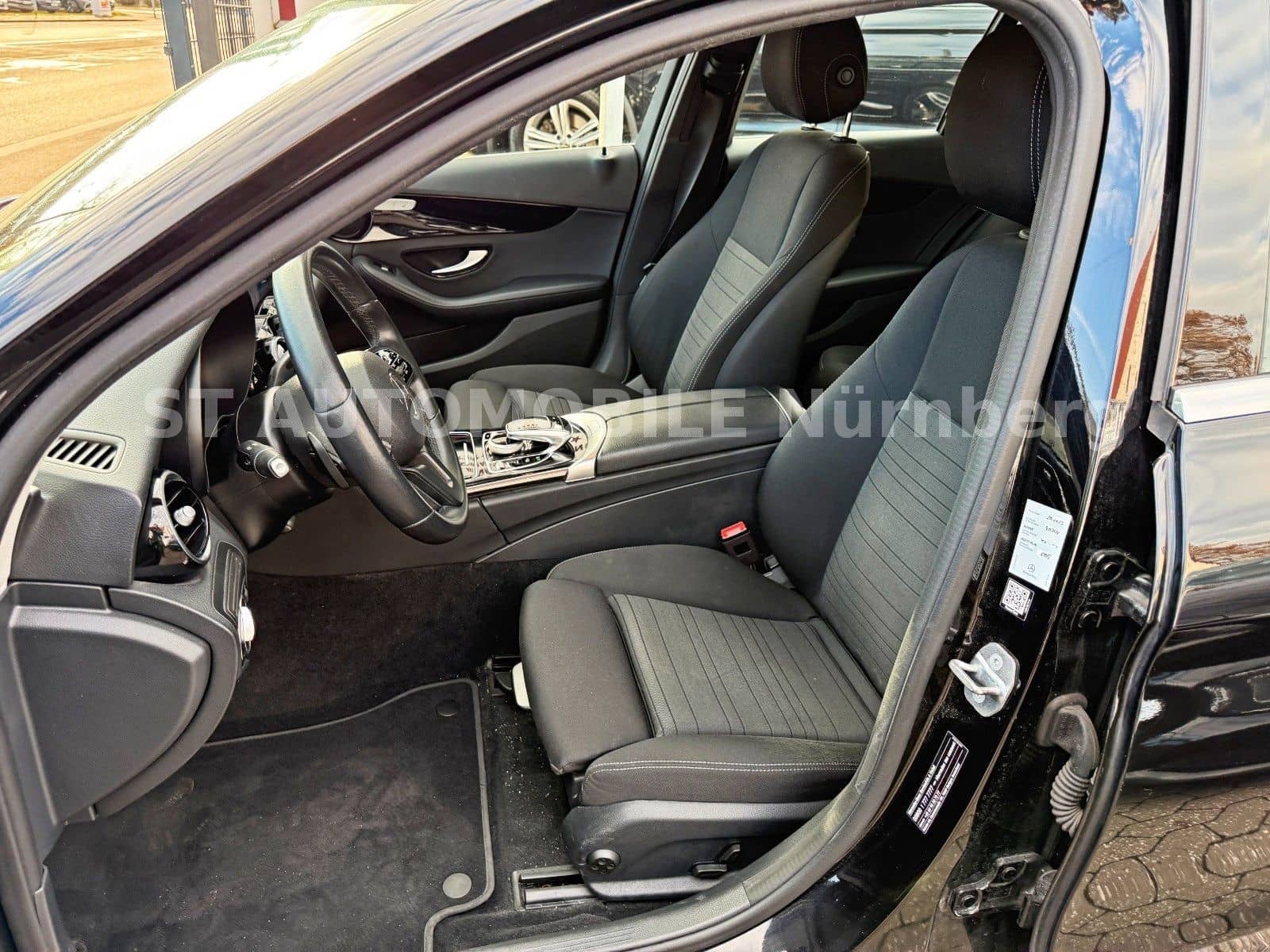 Mercedes-Benz C 220d T 2.0 CDI 4Matic*Avantgarde* foto 7
