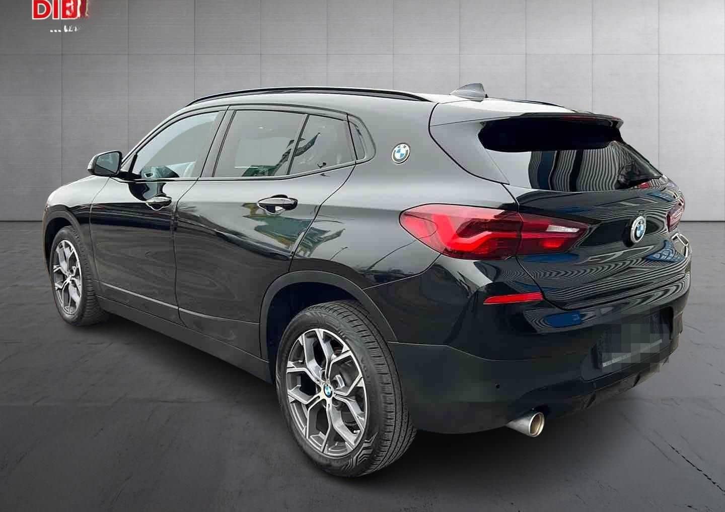 BMW X2  1,8i Advantage+*B-Paket*E-Paket+LED*18Zoll* foto 5