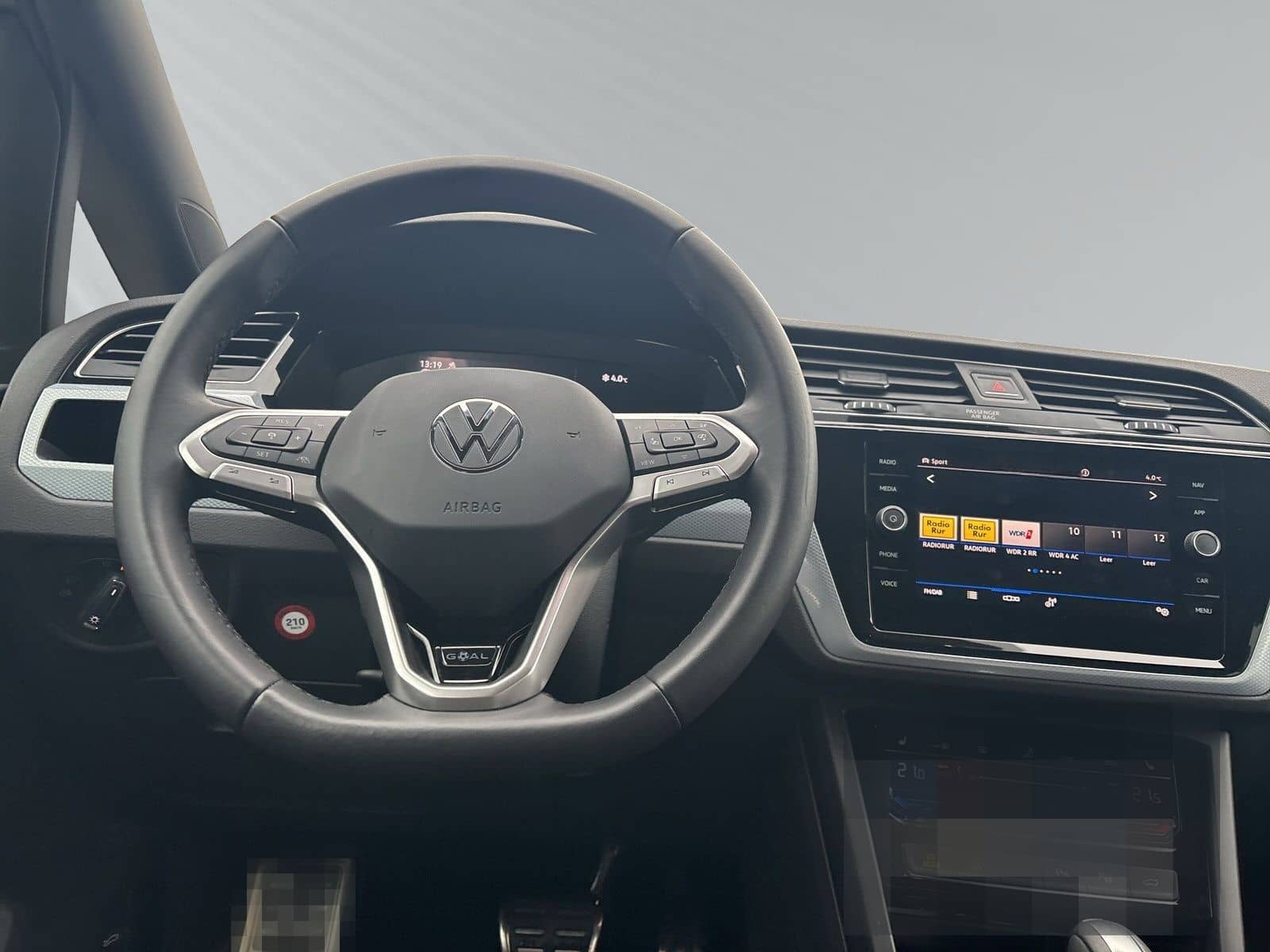 Volkswagen Touran 1.5 TSI GOAL 7-Sitzer RFK+NAVI+WiRä+Alarm foto 12