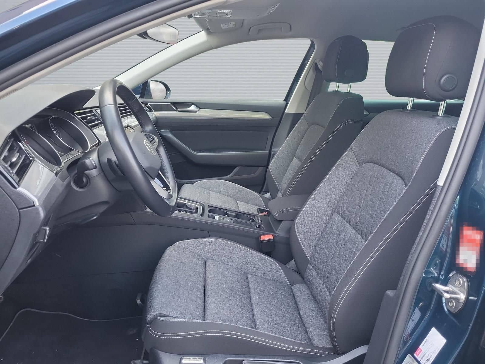 Volkswagen Passat 1.5TSI Business DSG Navi+LED+SHZ+AHK+ACC+ foto 12