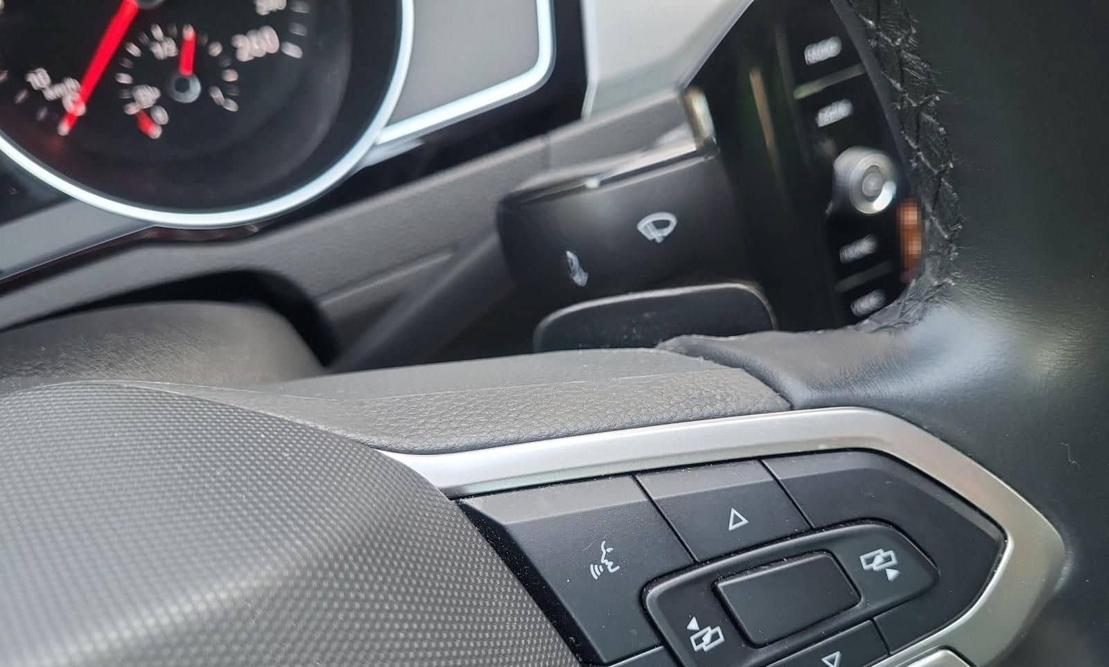 Volkswagen Passat 1.5TSI Business DSG Navi+LED+SHZ+AHK+ACC+ foto 17