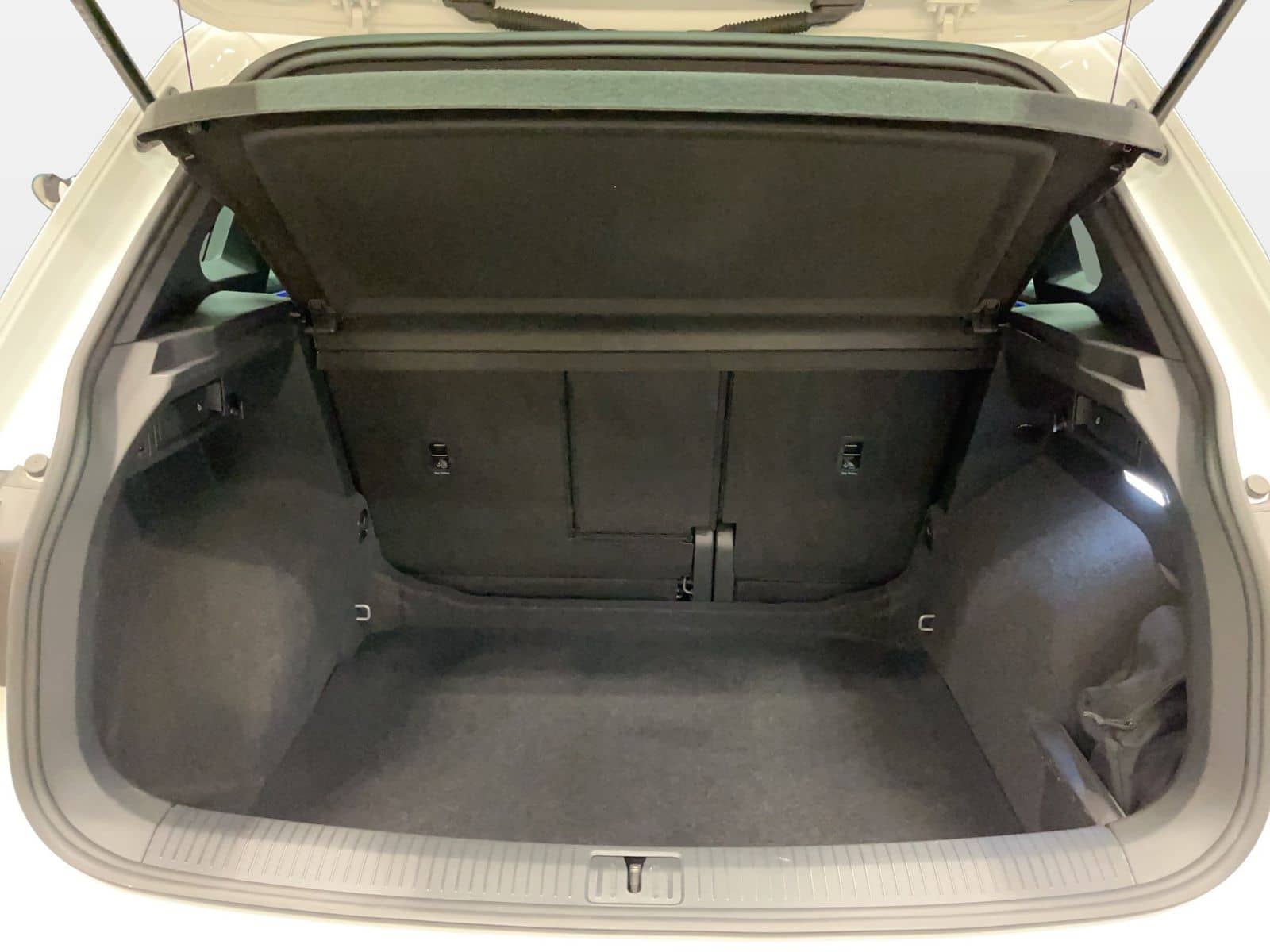 Volkswagen Tiguan 2.0 TSI DSG 4Motion R ACC AHK AUT KeyLess foto 10