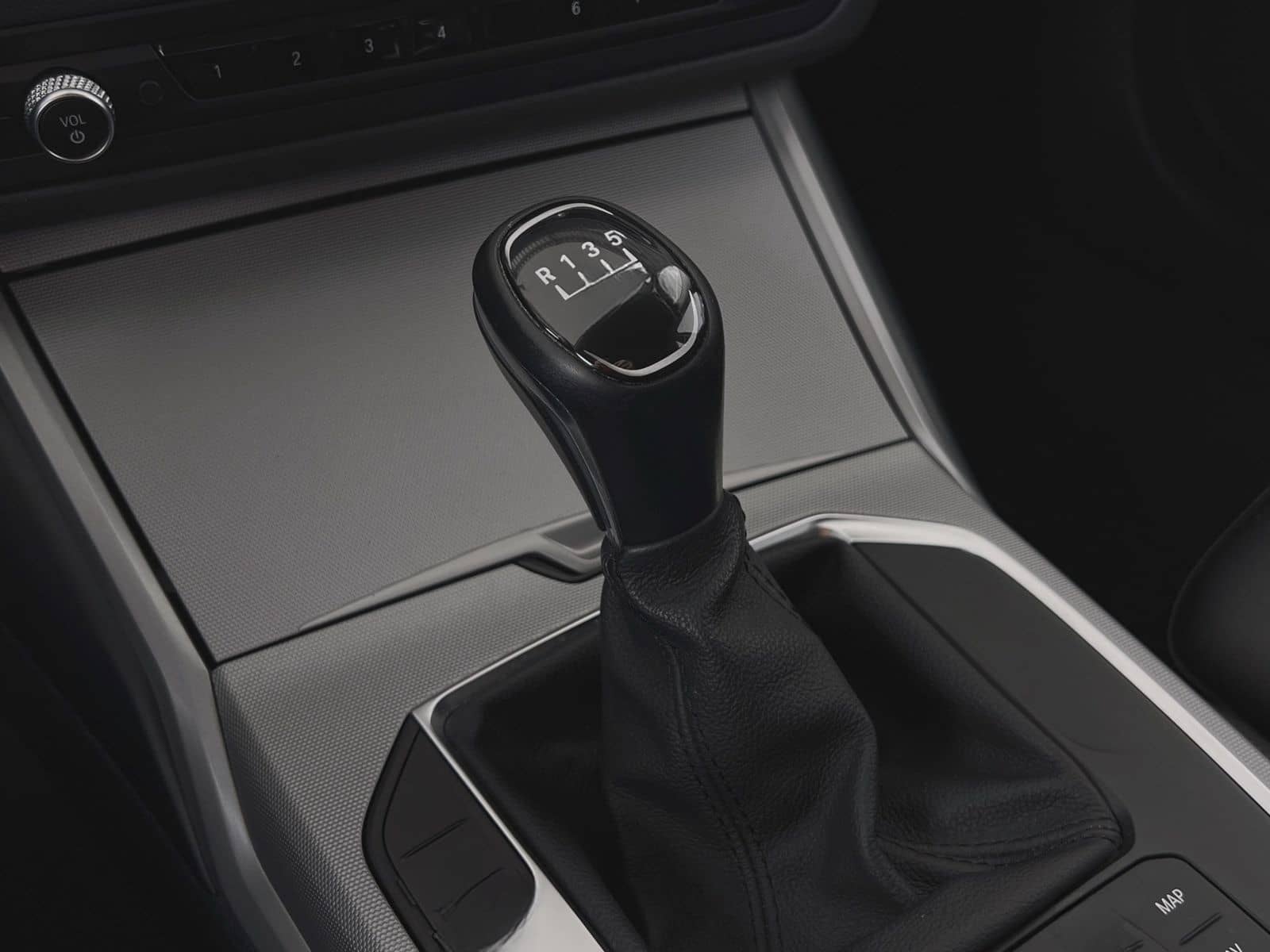 BMW 318d Touring Advantage LED PDC Dr.Assist foto 13