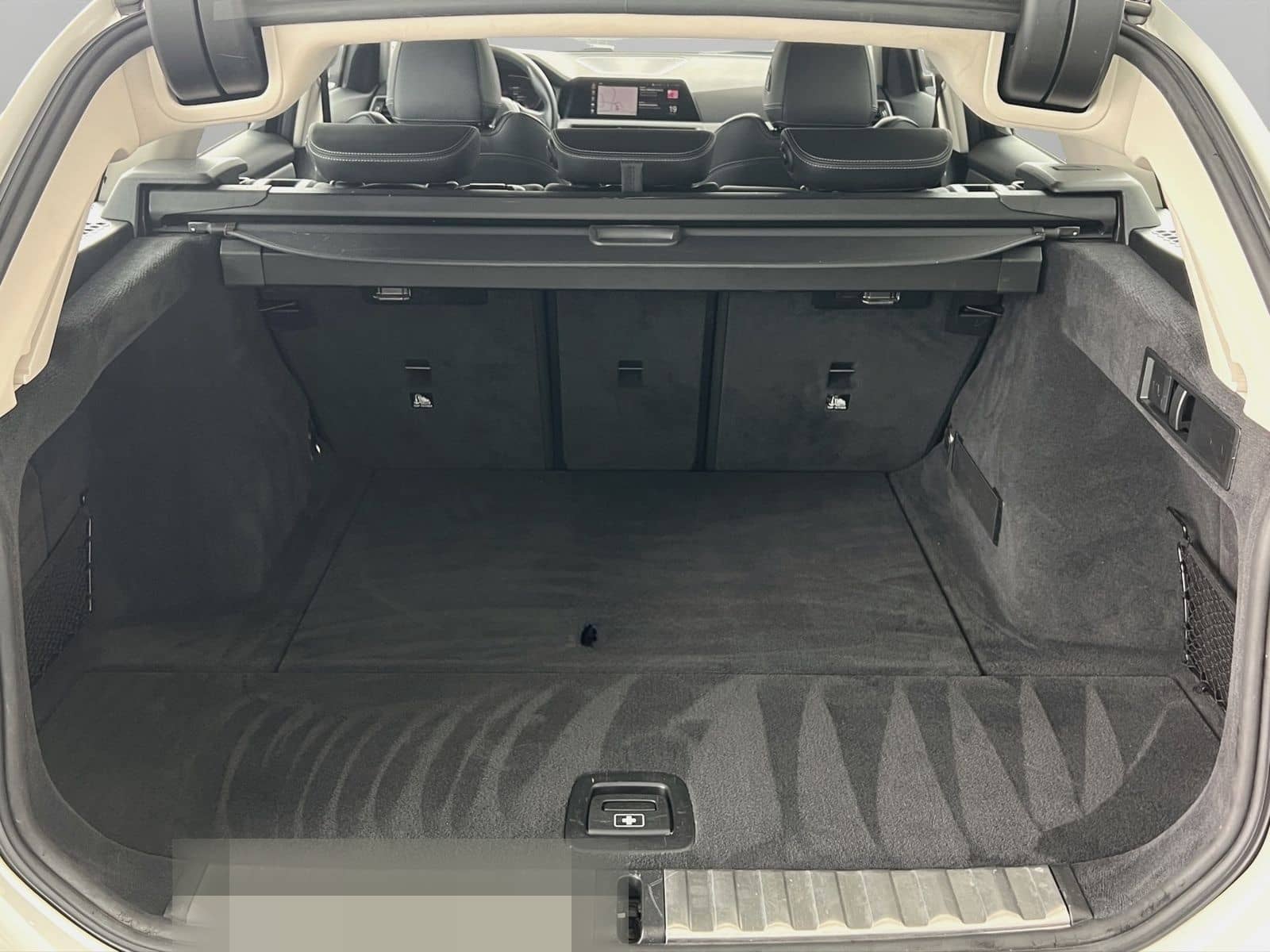 BMW 318d Touring Advantage LED PDC Dr.Assist foto 16