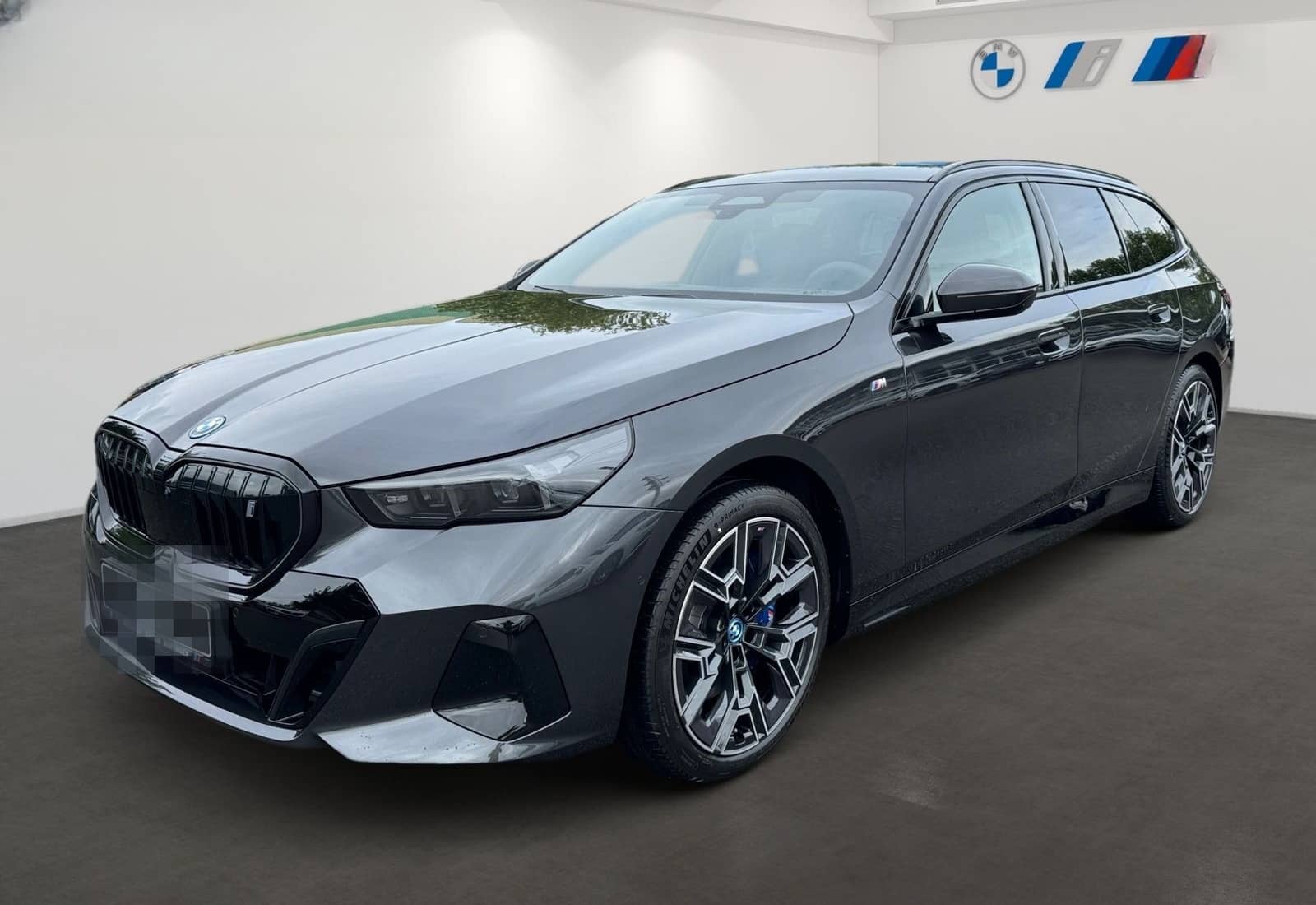 BMW i5 eDrive40 Touring, INKL.WERTGUTSCHEIN 1.500 € foto 1