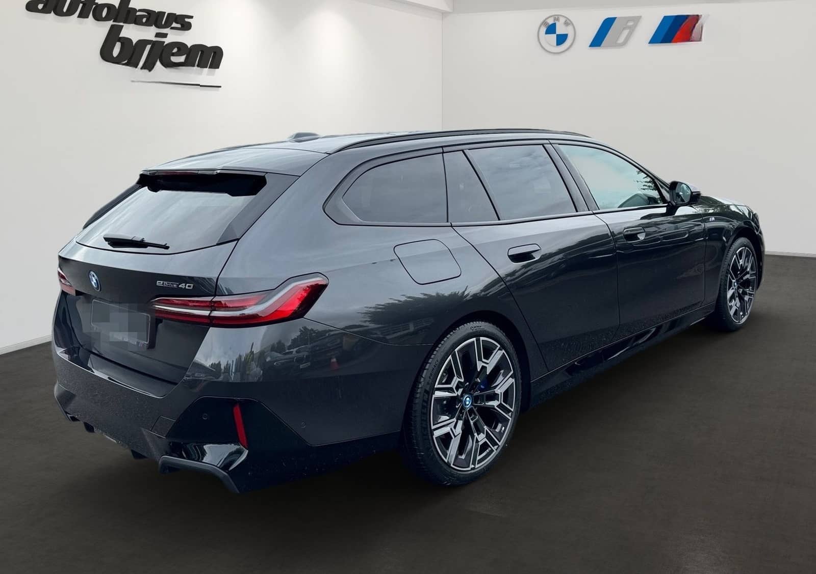 BMW i5 eDrive40 Touring, INKL.WERTGUTSCHEIN 1.500 € foto 3