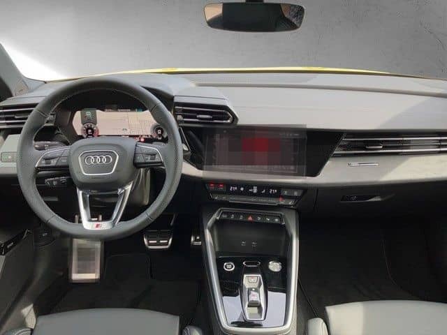 Audi A3 Allstreet 35 TFSI S tronic Matrix LED Interie foto 15