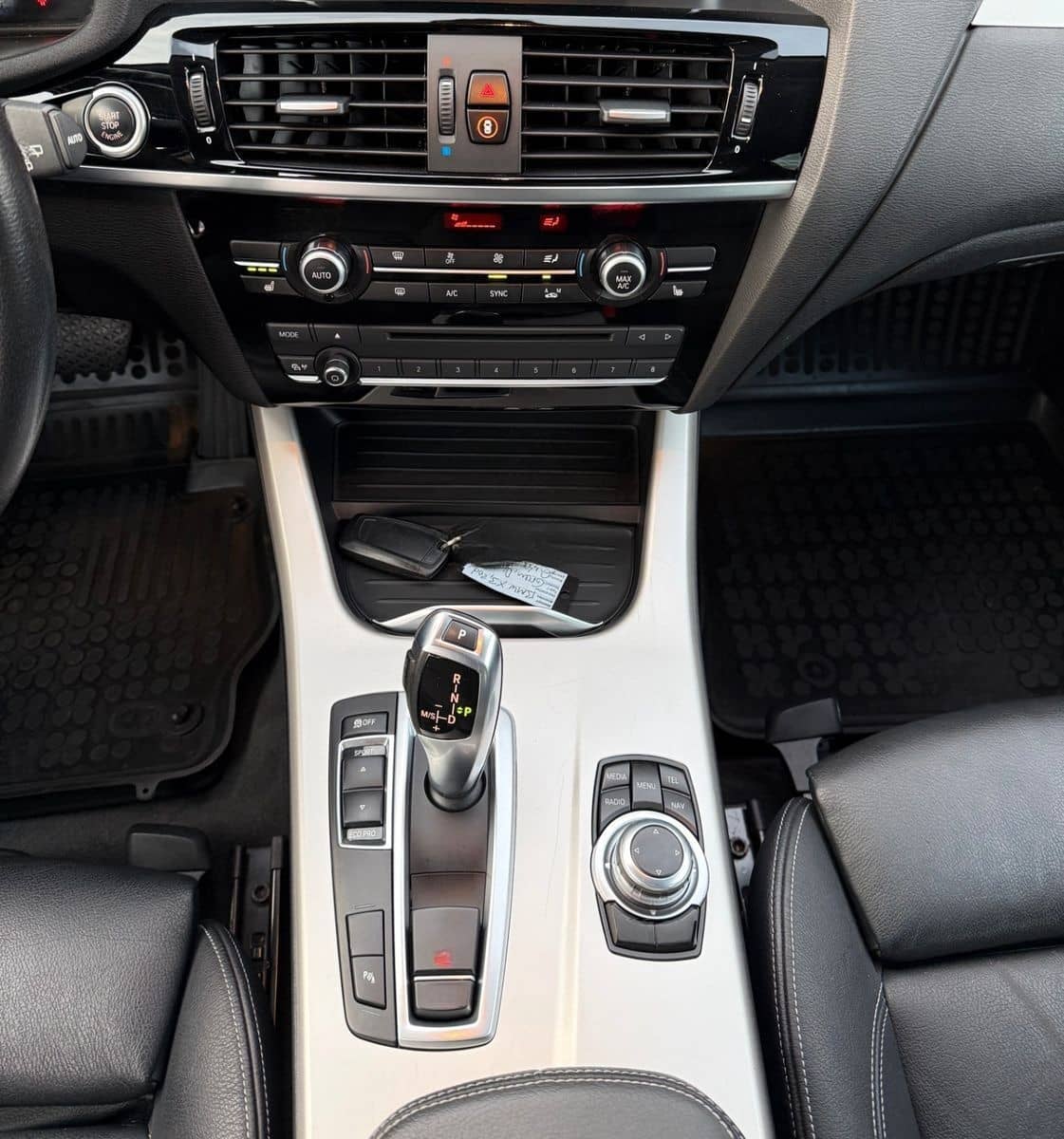 BMW X3 xDrive 20d Advantage;AUTOMATIK;KAMERA;AHK foto 14