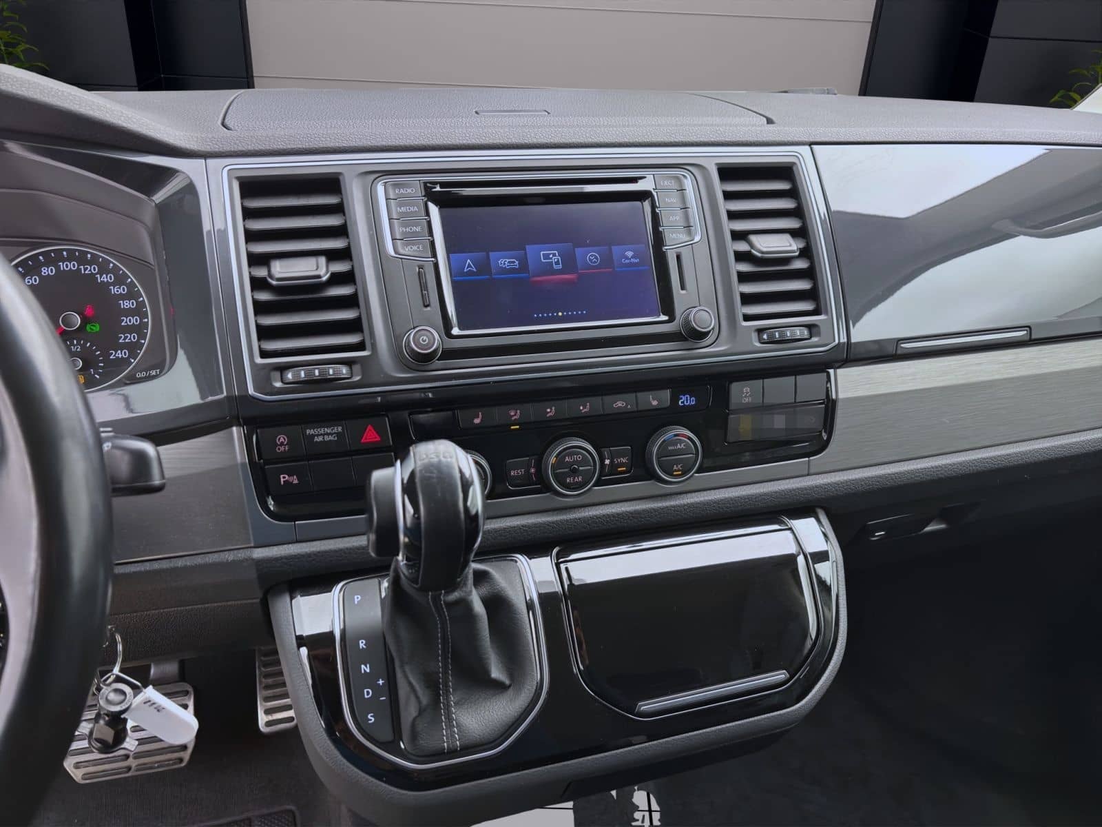 Volkswagen T6 Multivan 2.0 TDI DSG PANAMERICANA STANDHZG NA foto 13