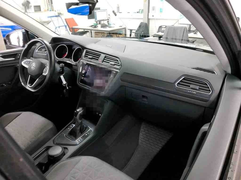 Volkswagen Tiguan Life2.0TDI DSG LED Navi SHZ ACC AHK foto 6