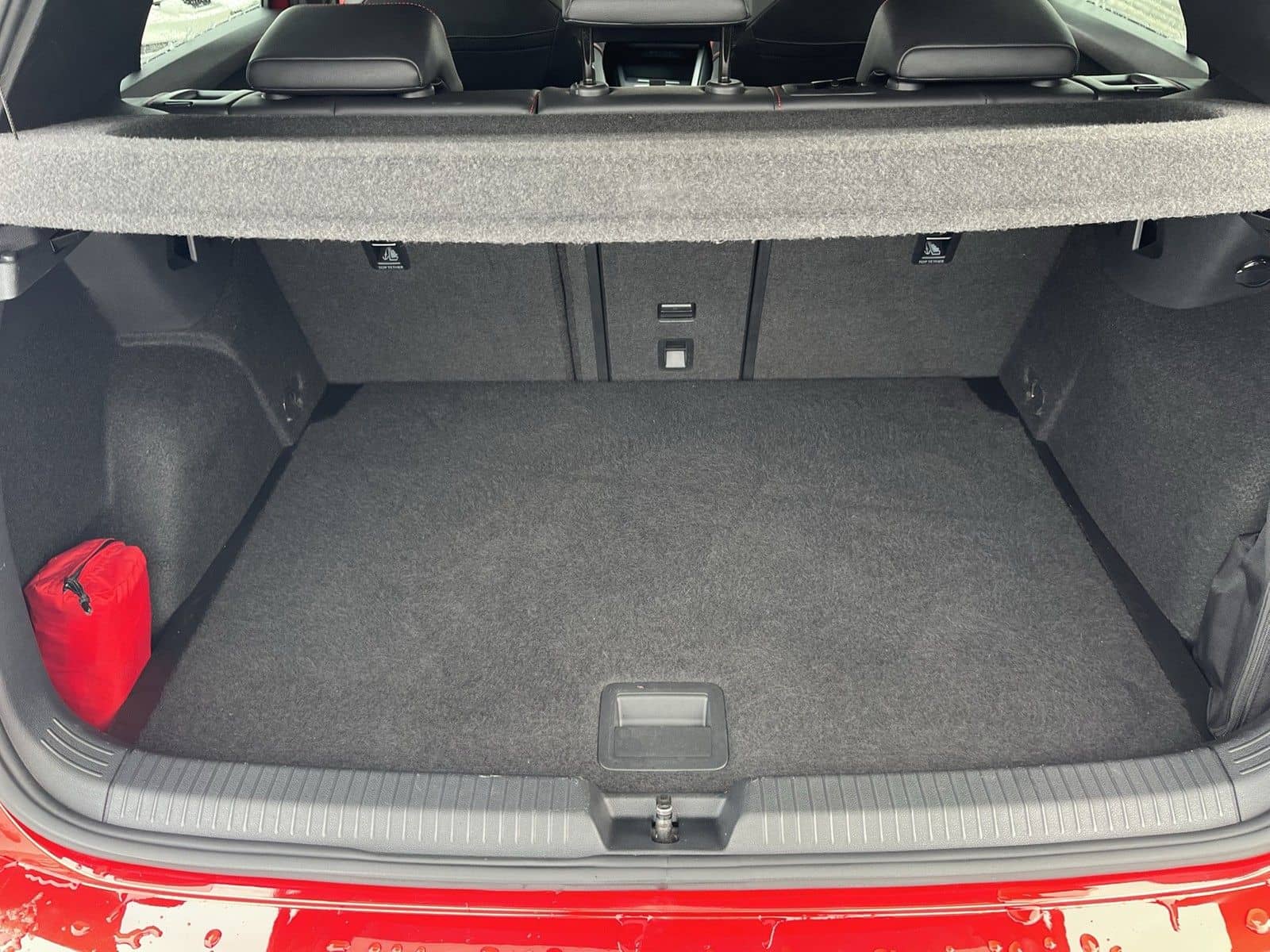 Volkswagen Golf VIII GTI Clubsport 45 foto 13