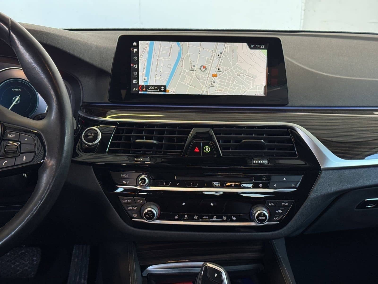 BMW 530e Lim. Luxury Line NaviProf.HUD.ACC.LED.ParkA foto 6