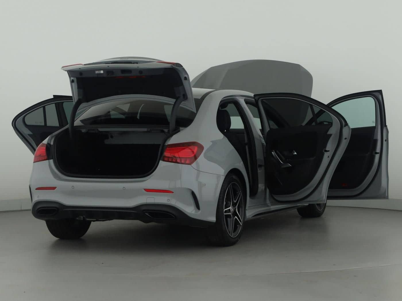 Mercedes-Benz A 200 *Pano*Night*SpurW-W-Paket*S-Sitz*Keyless* foto 9