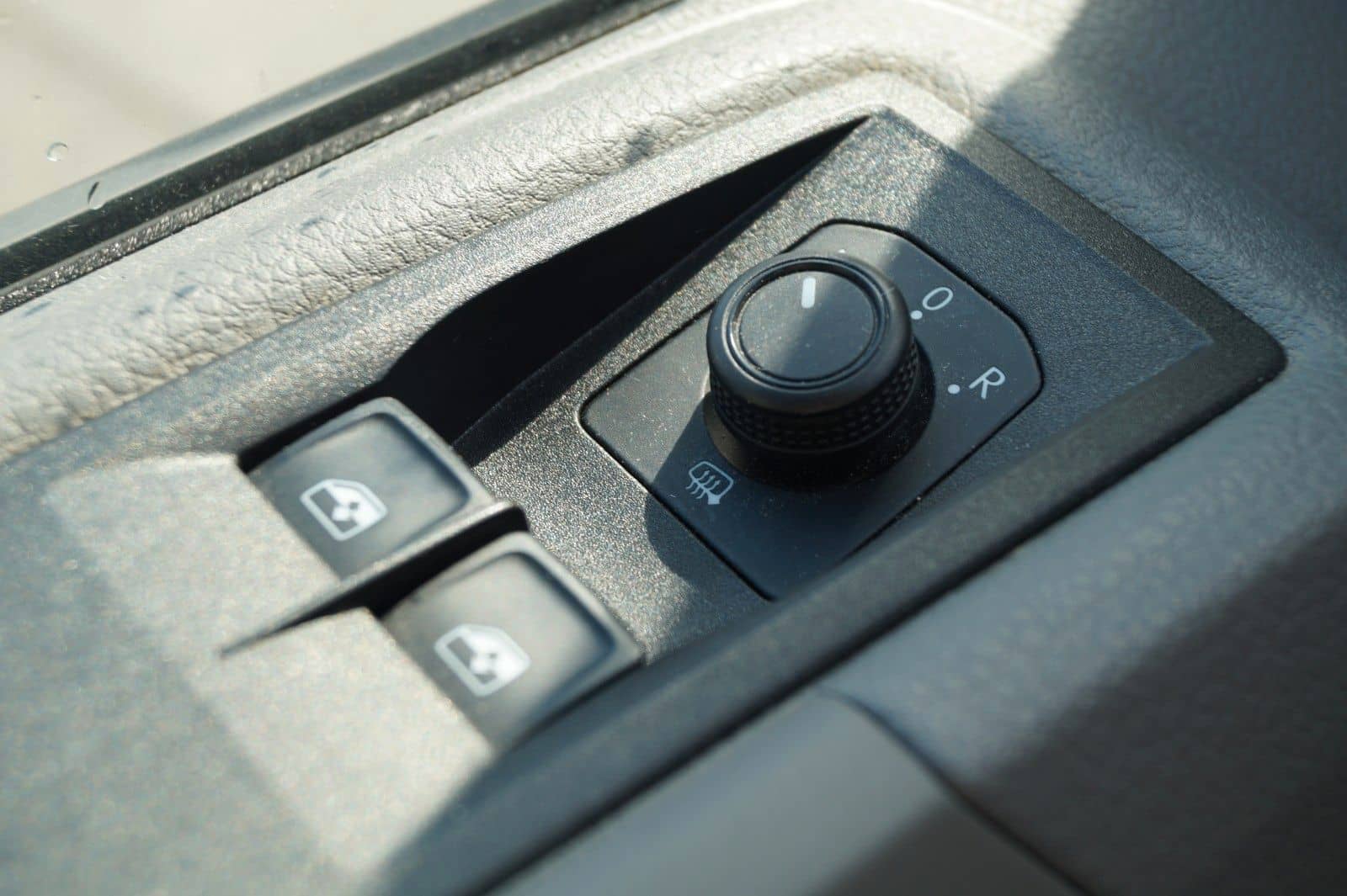 Volkswagen Crafter Kasten 30 mittellang Hoch*Navi*Klima*RFK foto 18