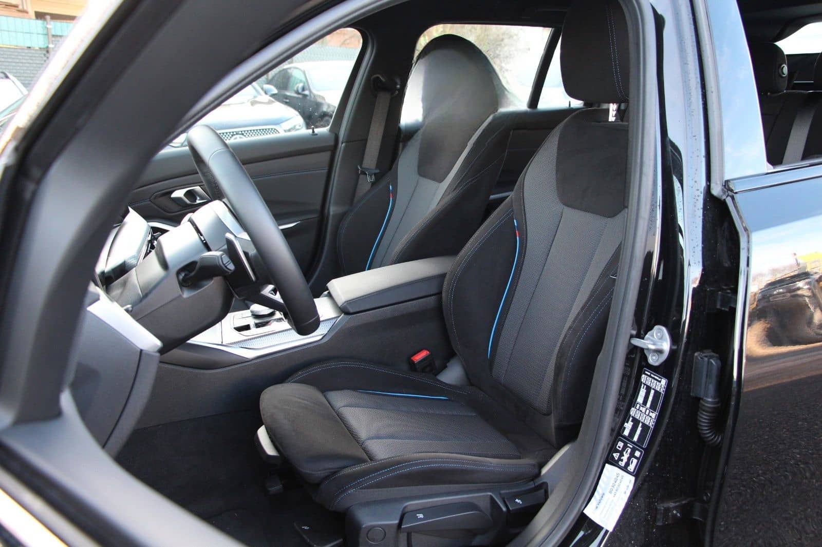 BMW 330i xDrive Touring ACC*WIDESCREEN*LED M Sport foto 3