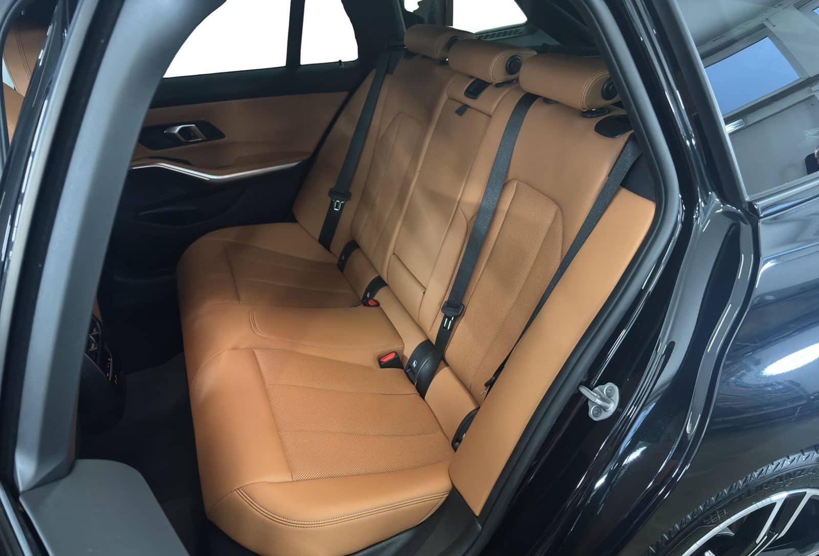 BMW 318d Touring M Sport Navi AdapLED AHK ParkAssist foto 11