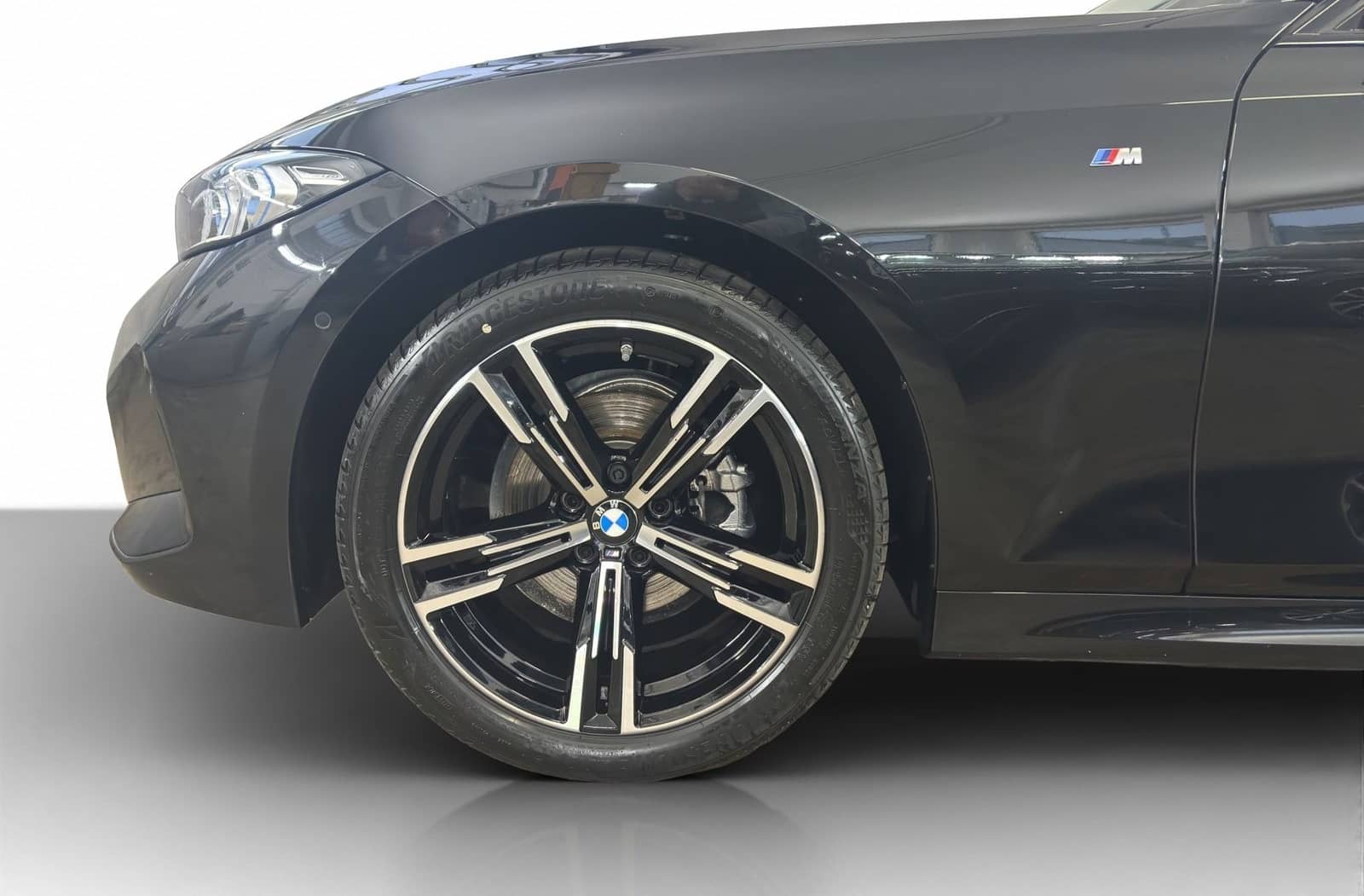 BMW 318d Touring M Sport Navi AdapLED AHK ParkAssist foto 15