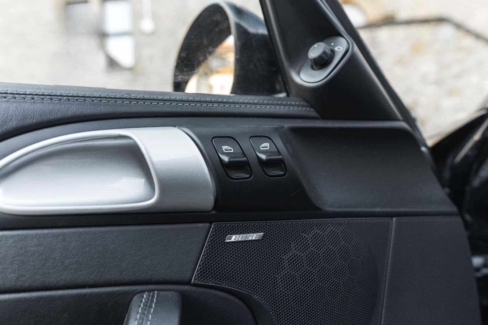 Porsche 911 Turbo S Coupe 997 PCCB BOSE SPORT CHRONO NAV foto 18