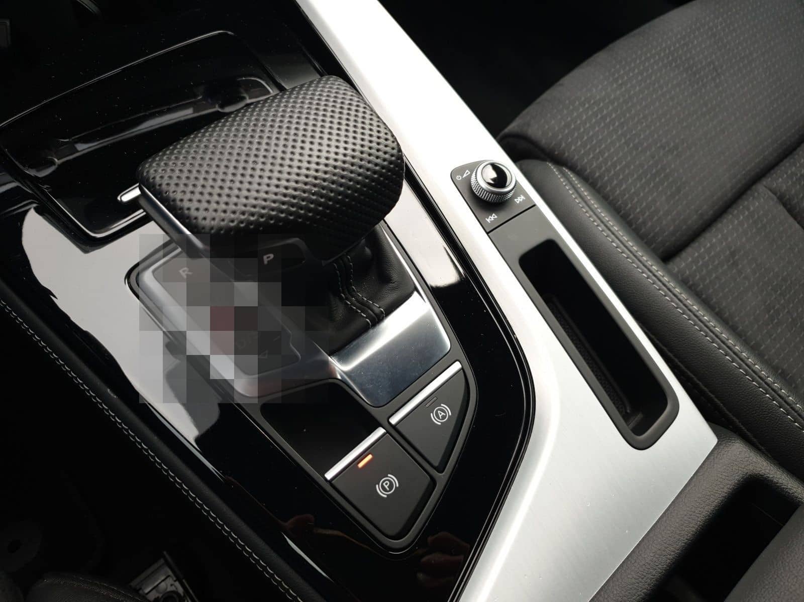 Audi A4 Avant 40 TFSI Q 2x S LINE LM19 MATRIX AHK NAV foto 11