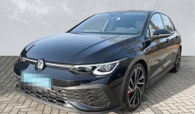 Volkswagen Golf VIII 2.0 TSI DSG GTI Clubsport Navi Pano Ka foto 2