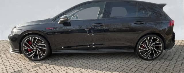 Volkswagen Golf VIII 2.0 TSI DSG GTI Clubsport Navi Pano Ka foto 4