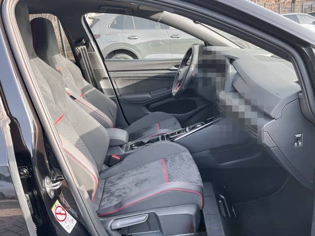 Volkswagen Golf VIII 2.0 TSI DSG GTI Clubsport Navi Pano Ka foto 7