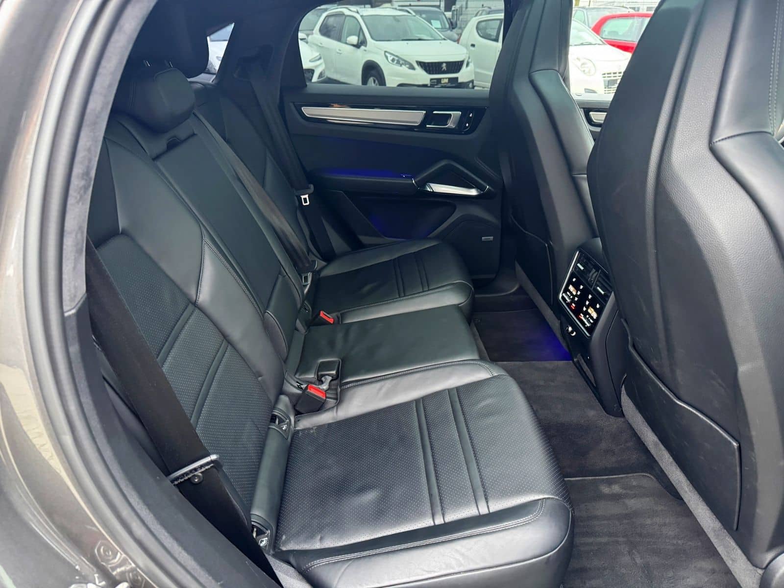 Porsche Cayenne Coupe Turbo TECHART/MIETKAUF/CARBON/SOFT foto 23