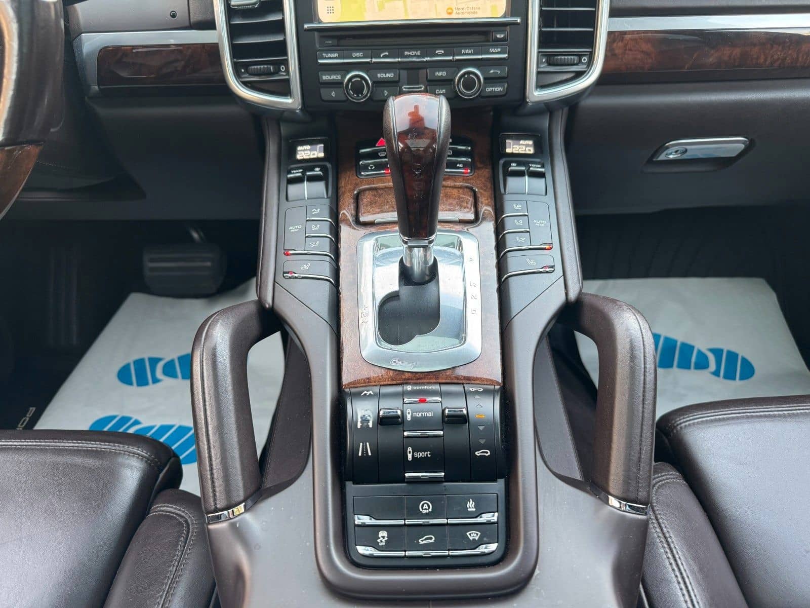 Porsche Cayenne Diesel NP:115.609 € VOLL BURMESTER PANO foto 13