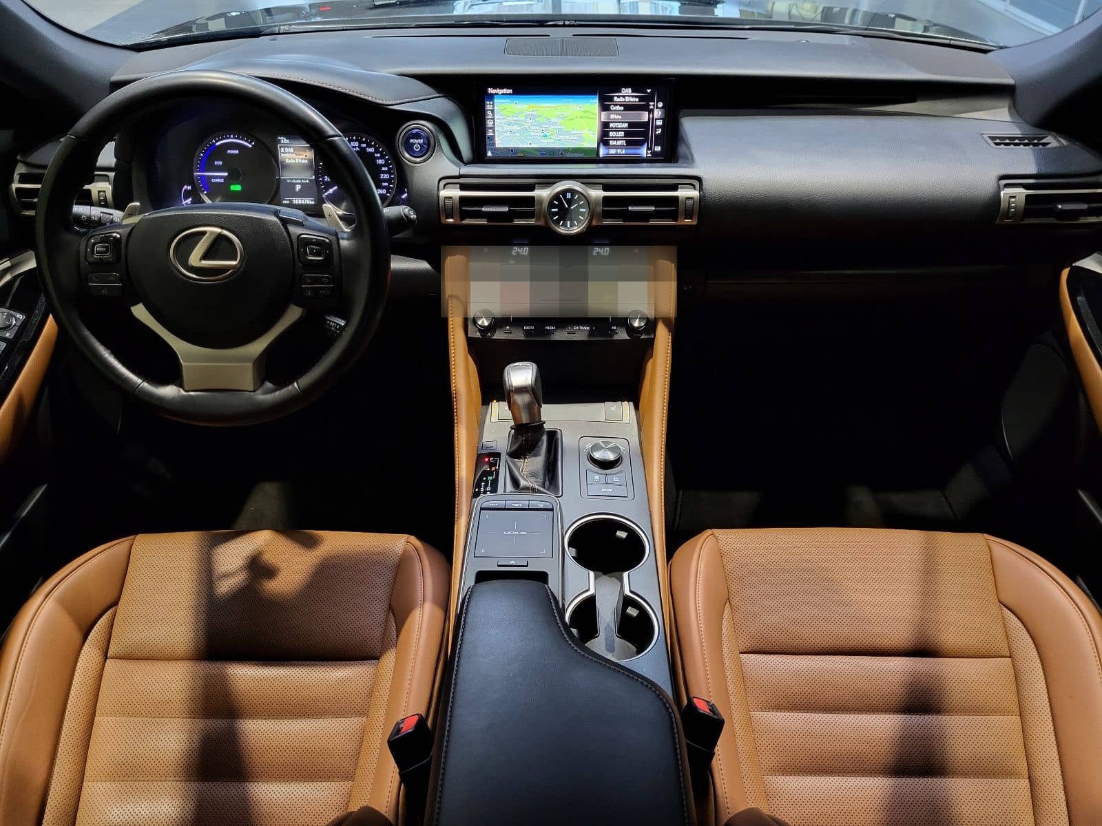 Lexus RC 300h *TOP Ausstattung* foto 9