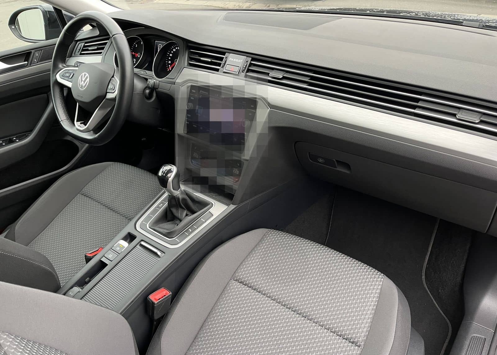 Volkswagen Passat Variant 2.0 TDI R-Line Optik 135€ m.20% A foto 12