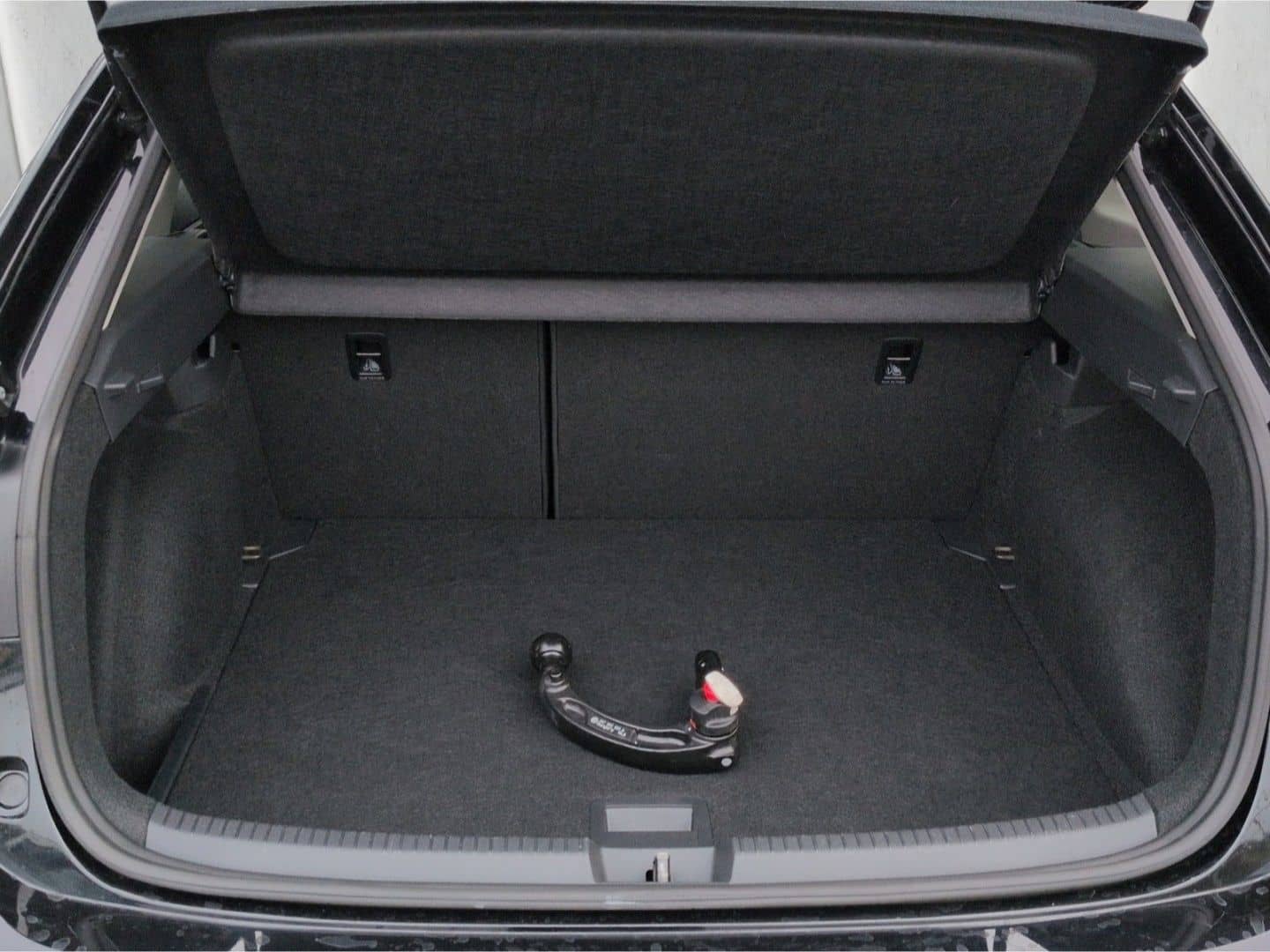 Volkswagen Taigo Life 1.0TSI*AHK Navi LED digCock R-Kam SHZ foto 10