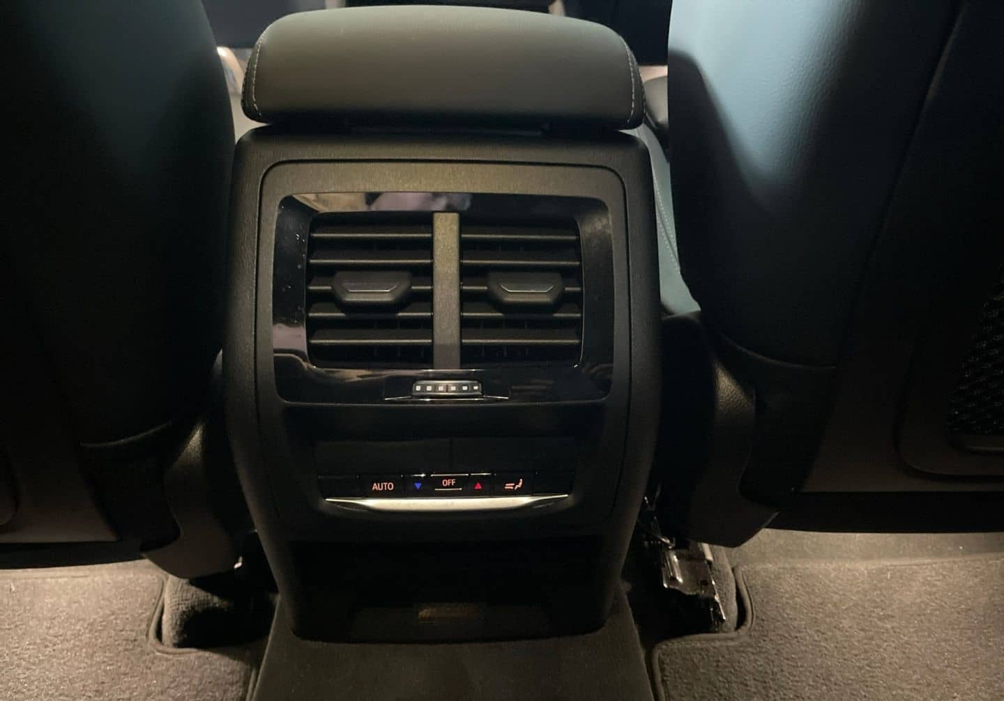 BMW X4 xDrive20d Lhz H&K LED Navi Shz Park-Assis. foto 14