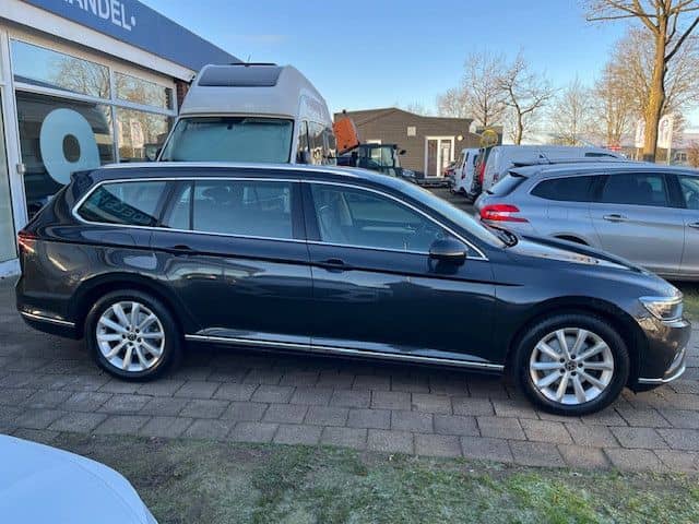 Volkswagen Passat Var 1.5 TSI Elegance LEDER NAV MATRIX AHK foto 2