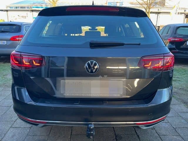 Volkswagen Passat Var 1.5 TSI Elegance LEDER NAV MATRIX AHK foto 4