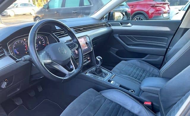 Volkswagen Passat Var 1.5 TSI Elegance LEDER NAV MATRIX AHK foto 9