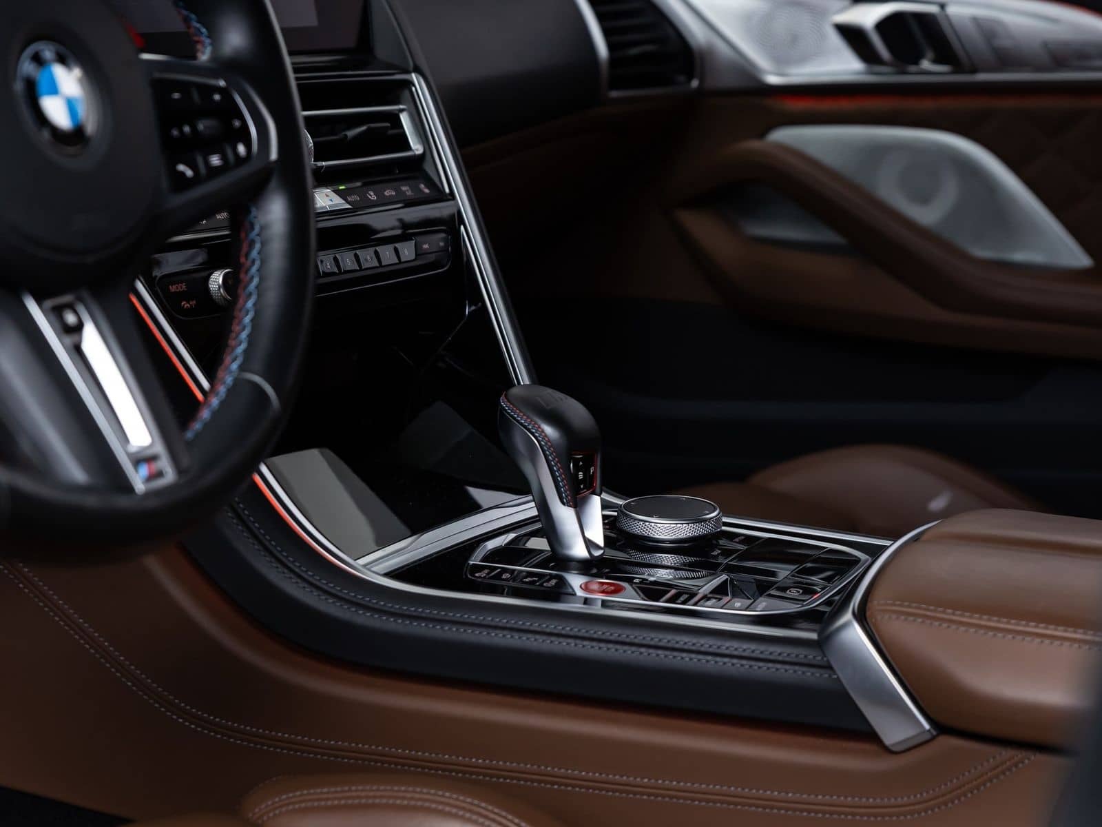 BMW M8 Competition *CARBON*KERAMIK*NIGHT*B&W*LASER foto 17