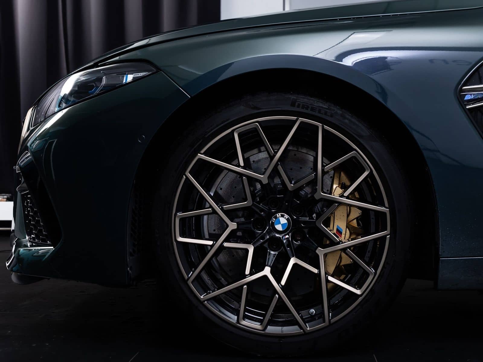 BMW M8 Competition *CARBON*KERAMIK*NIGHT*B&W*LASER foto 6