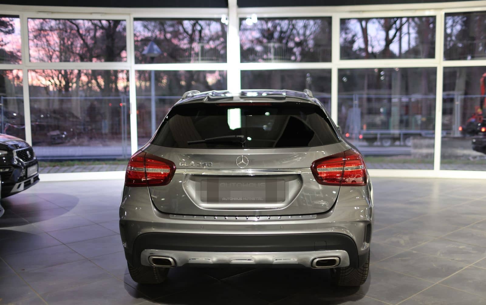 Mercedes-Benz GLA 250 AMG-LINE DISTRONIC / 360°-KAMERA foto 5