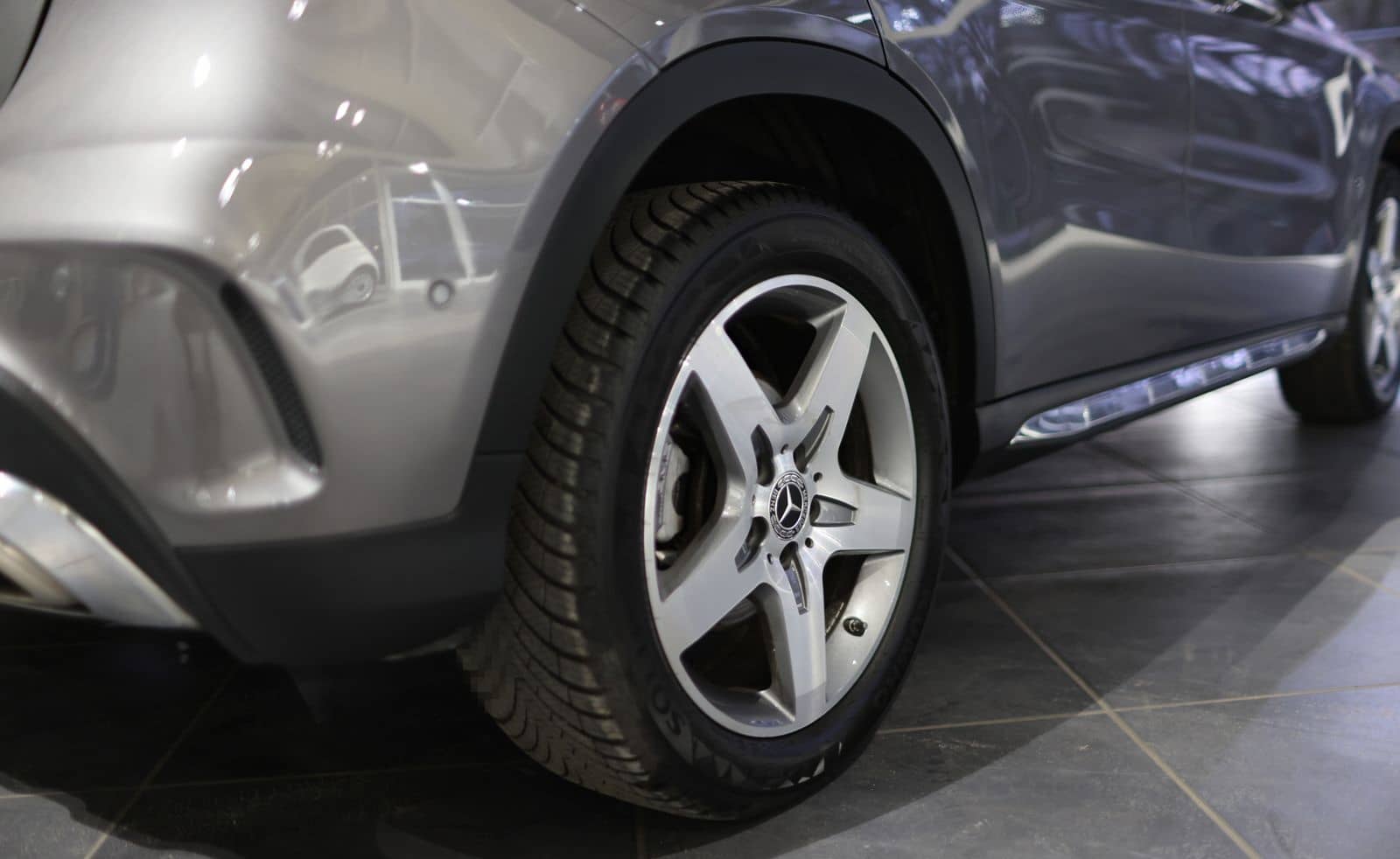 Mercedes-Benz GLA 250 AMG-LINE DISTRONIC / 360°-KAMERA foto 7