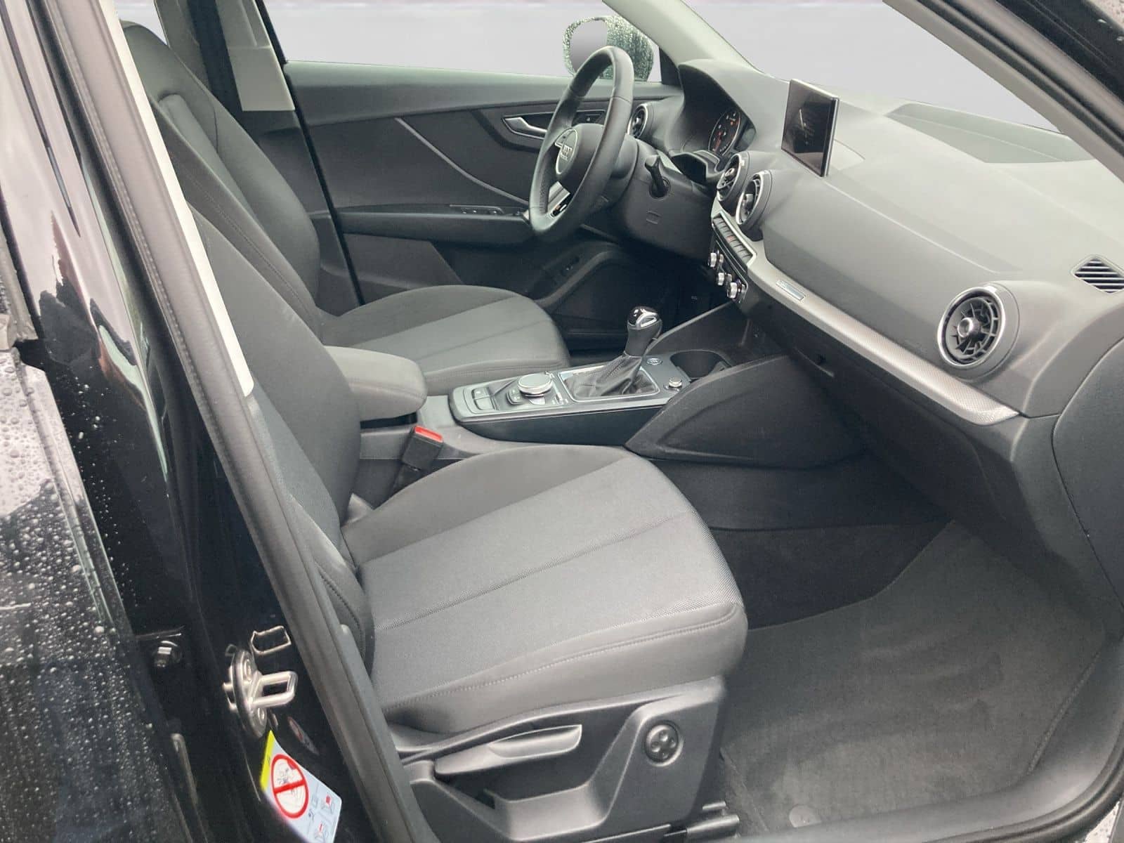 Audi Q2 30 TDI LED PDC NAVI+ KLIMA foto 4