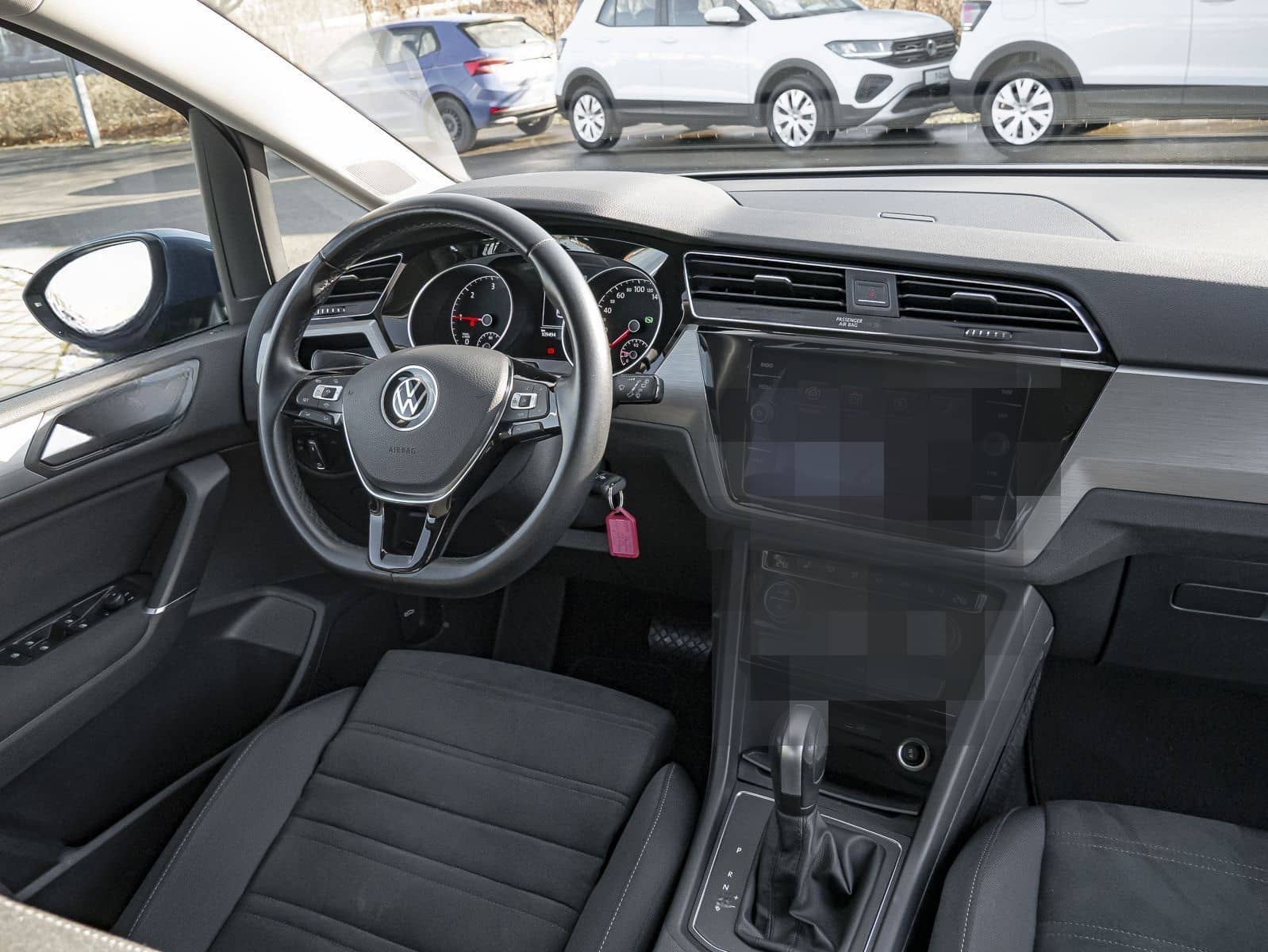Volkswagen Touran 2.0 TDI AHK Navi ACC Bluetooth 16" DSG foto 11